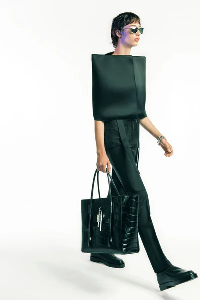 Look 46